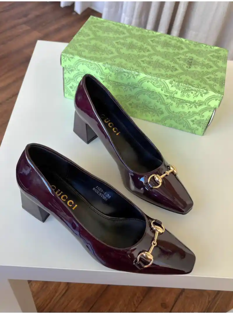 جزمة قوتشي كعب