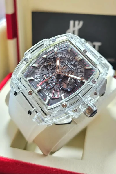 ساعه هوبلت رجاليه شفافه