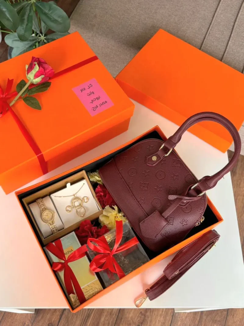 طقم هدايا العيد النساء