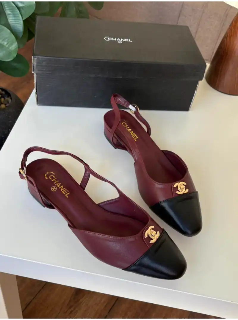 نعال كعب شانيل نسائي