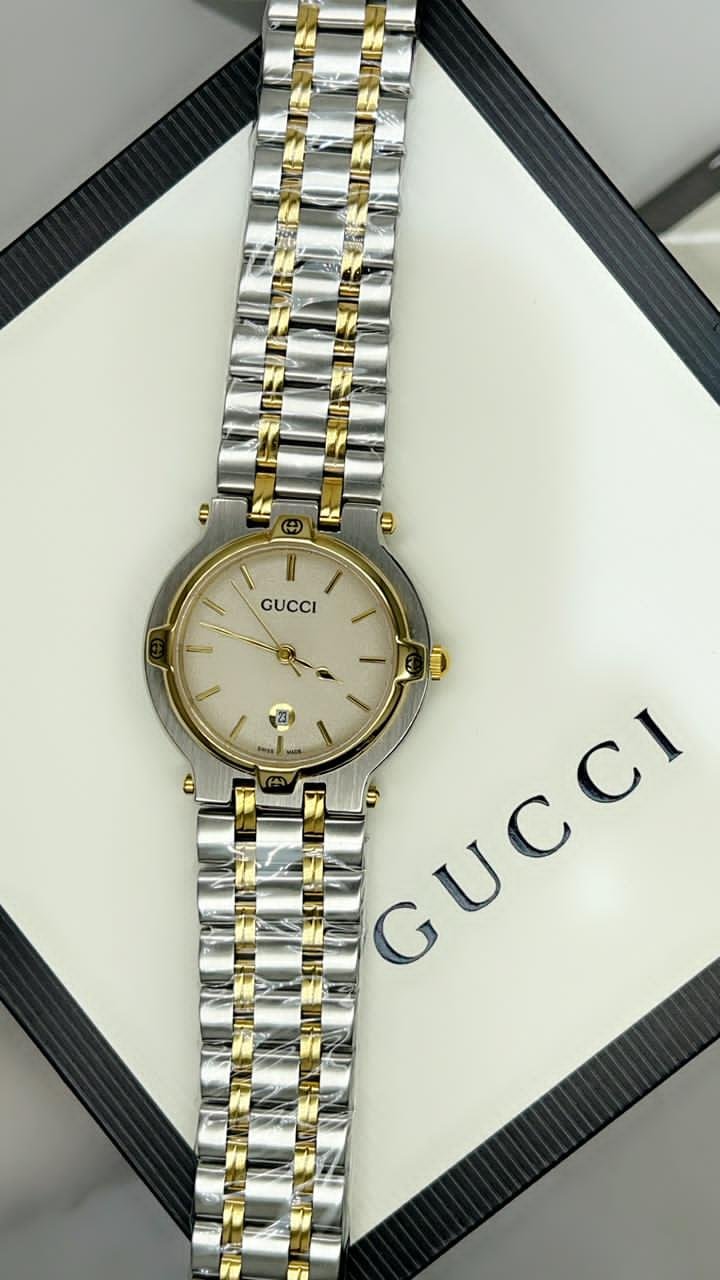 ساعه قوتشي نسائيه