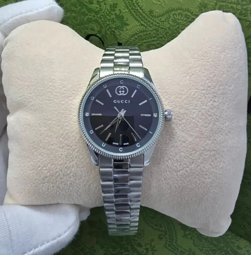 ساعة قوتشي حريمي