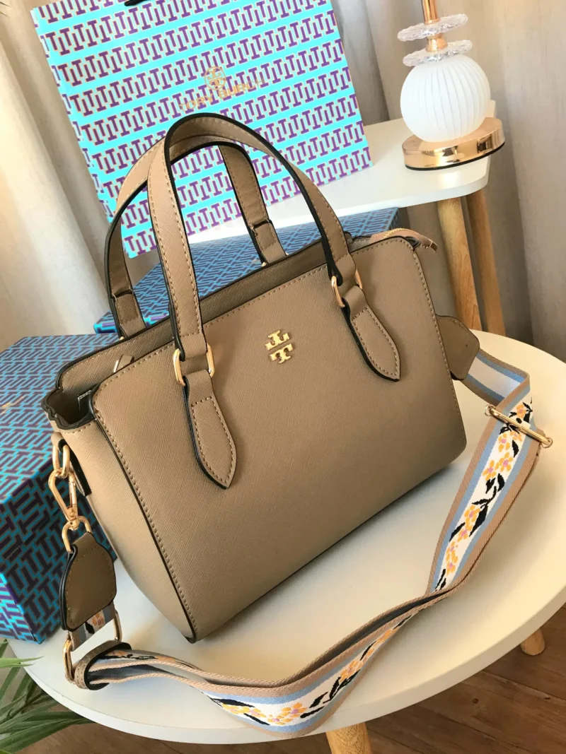 شنطة توري بورش للجامعه