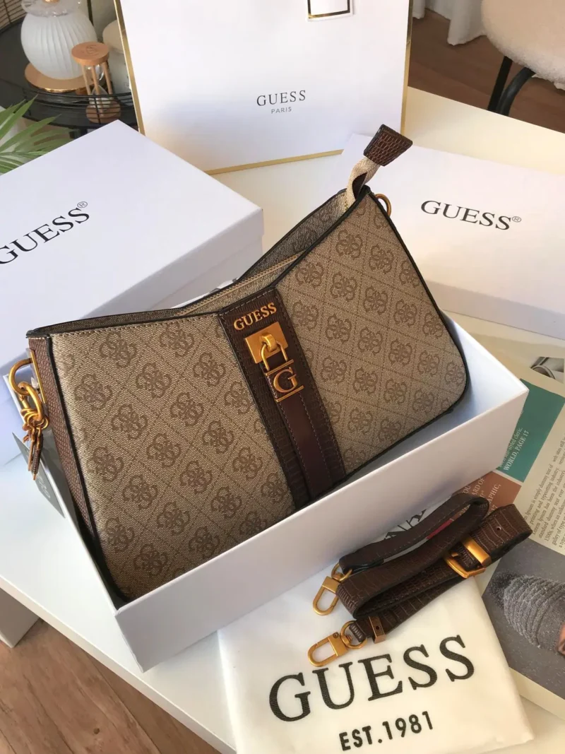 شنطة جيس البنيه