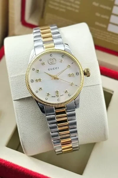 ساعة نسائية ماركة قوتشي