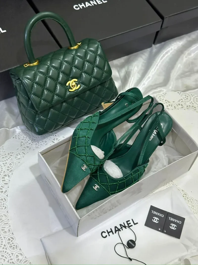 طقم شنط شانيل وكعب لون اخضر
