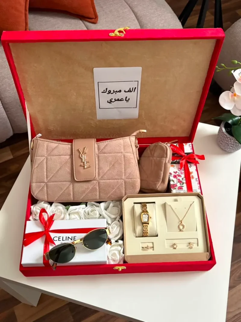 هدايا للبنات سن 20
