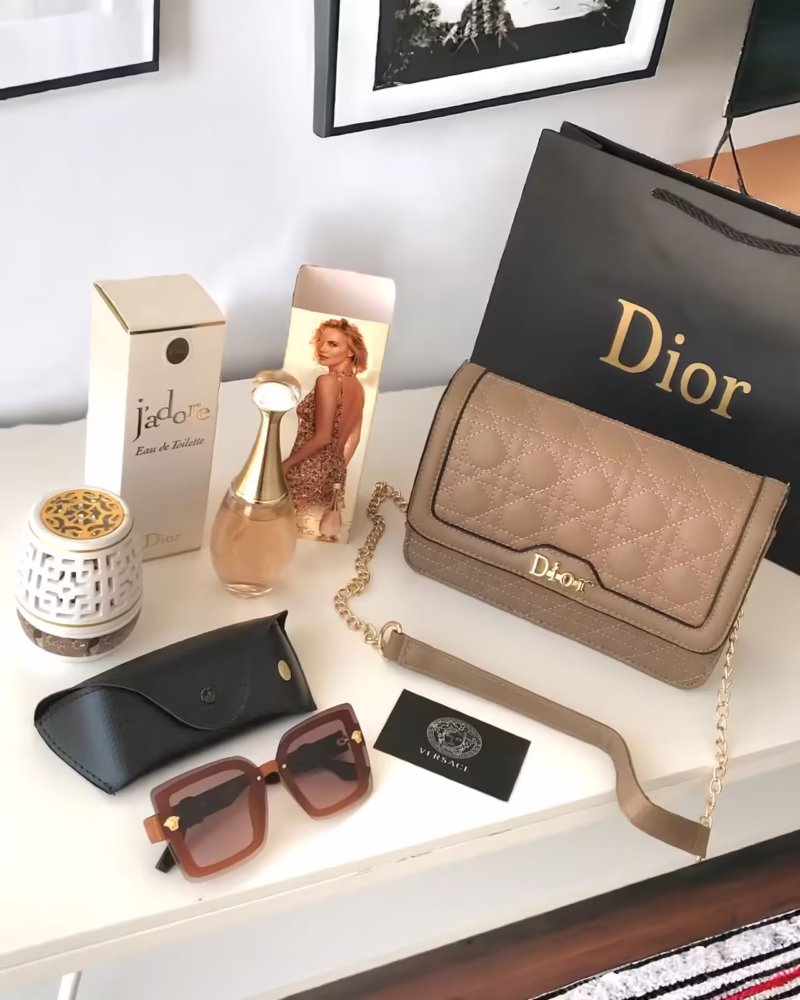 هدايا ديور نسائية