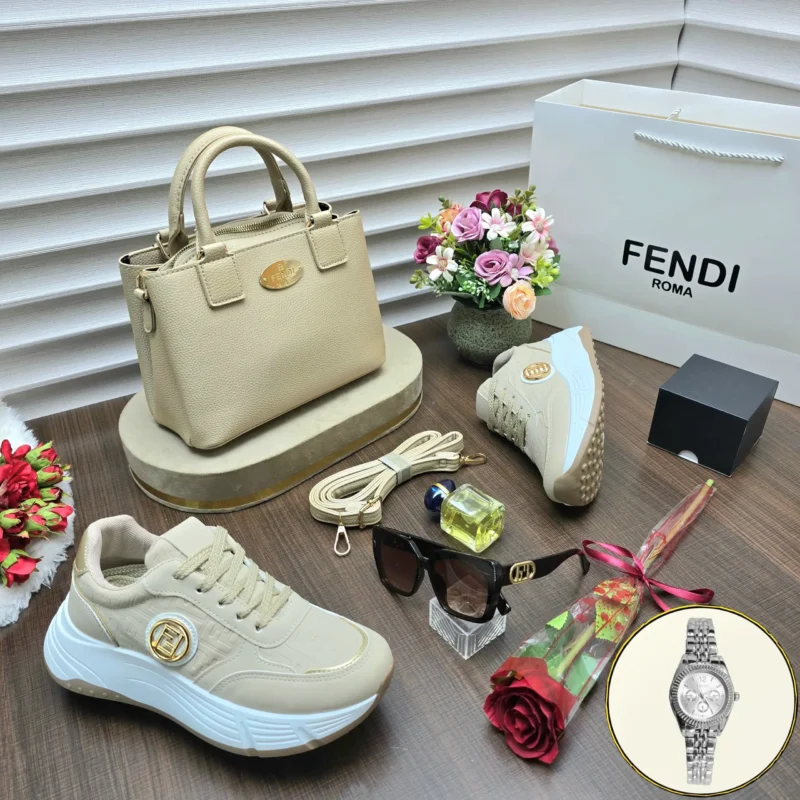 طقم ماركة فندي شوز وشنطة