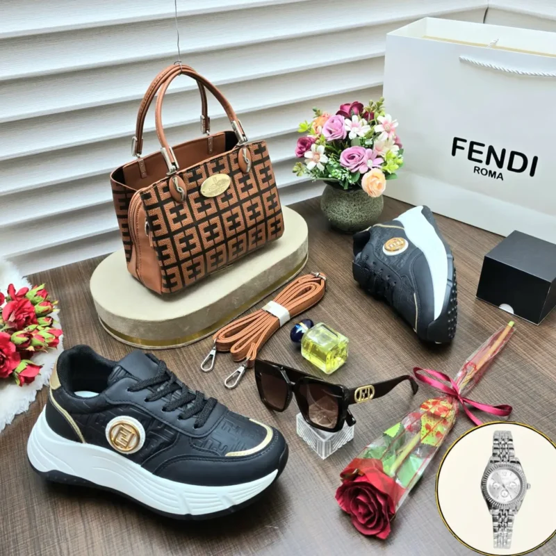 طقم شوز مع شنطة نسائي أنيق