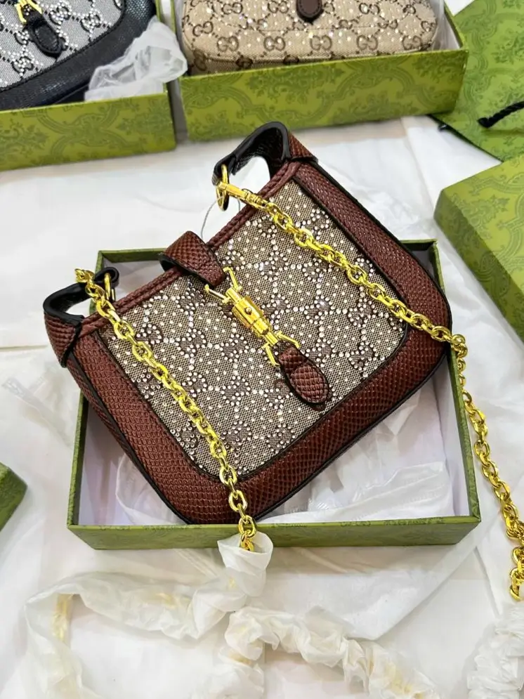 شنطه قوتشي كتف سلسله