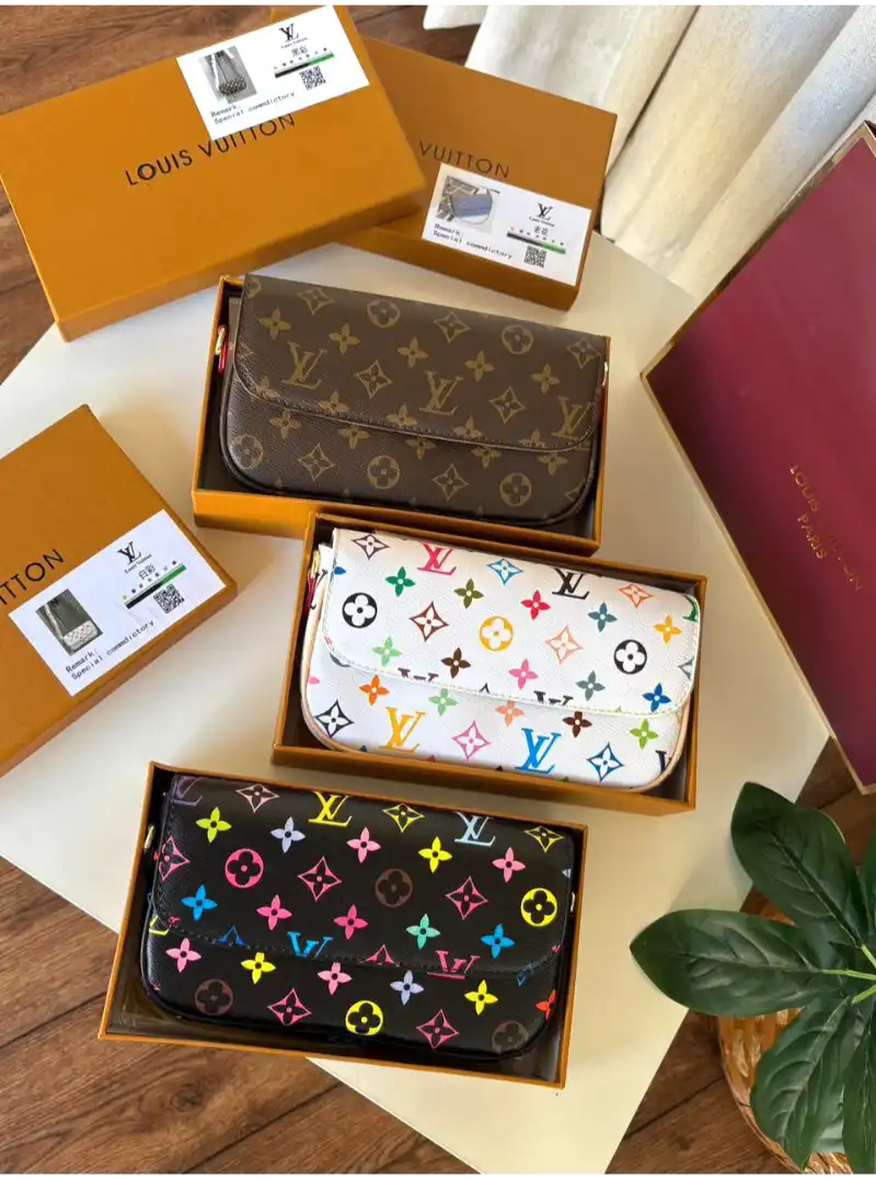 شنط كتف ميني لويس فيتون