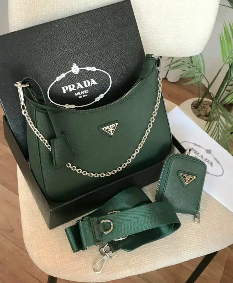 شنطة برادا زيتي