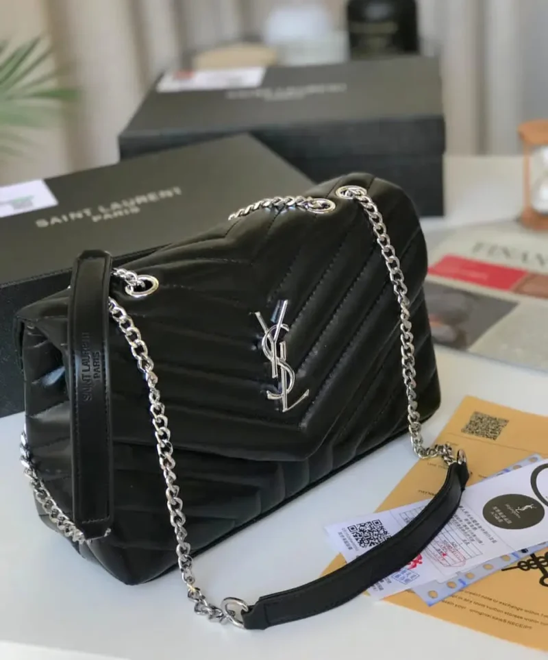 شنطه سان لوران جلد اسود