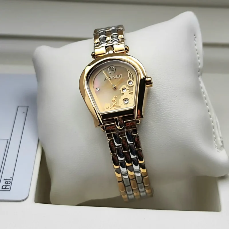 سعر ساعه اقنر نسائي