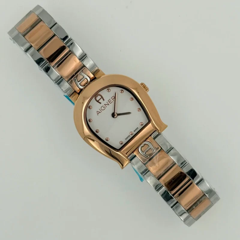 ساعة اقنر روز وفضي