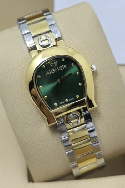 ساعه اقنر نسائي