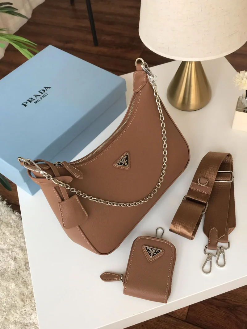 شنطه برادا هايكوالتي