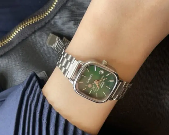 ساعة كاسيو نسائي