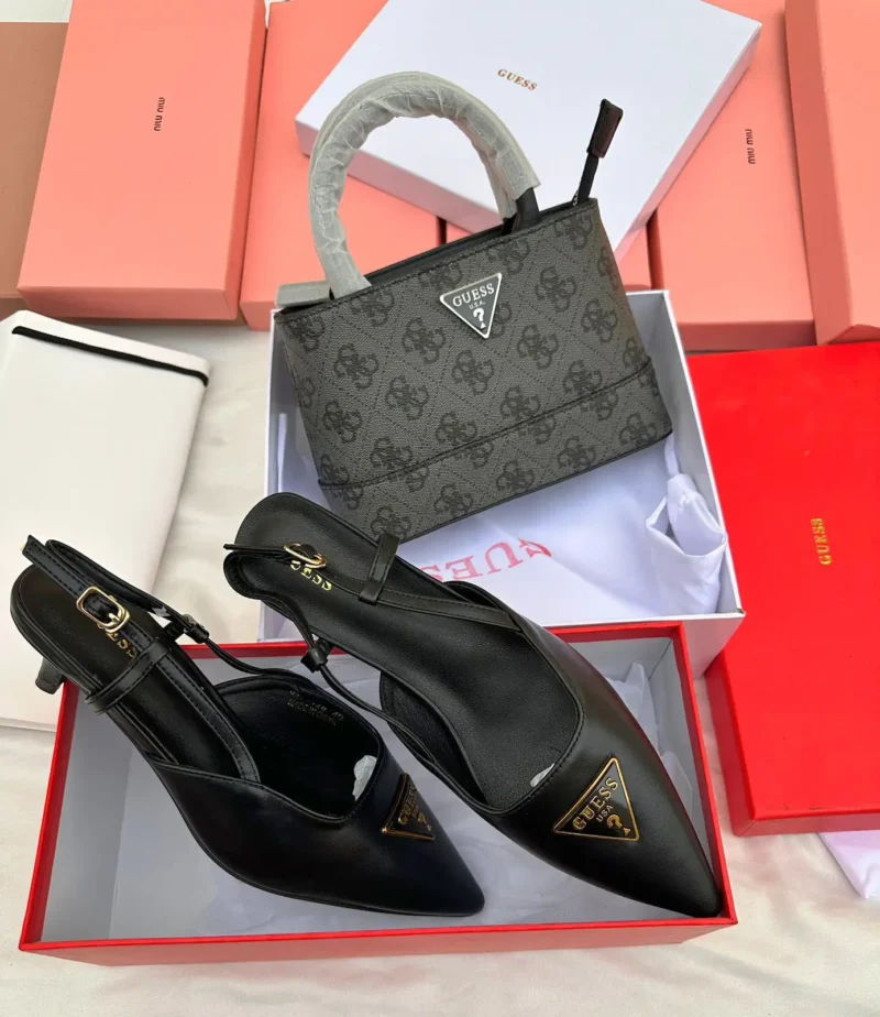 طقم شوزات وشنط جيس