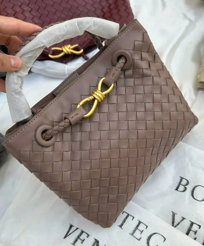 شنطه بوتيجا