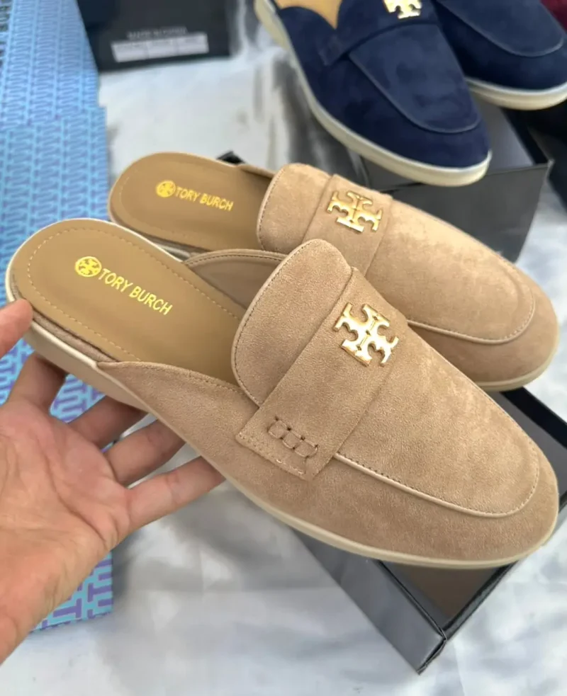 جزمة نسائية مفتوحة