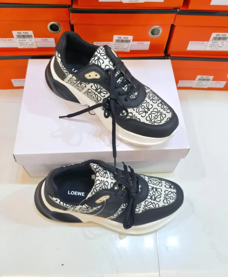 شوز لويفي سبورت