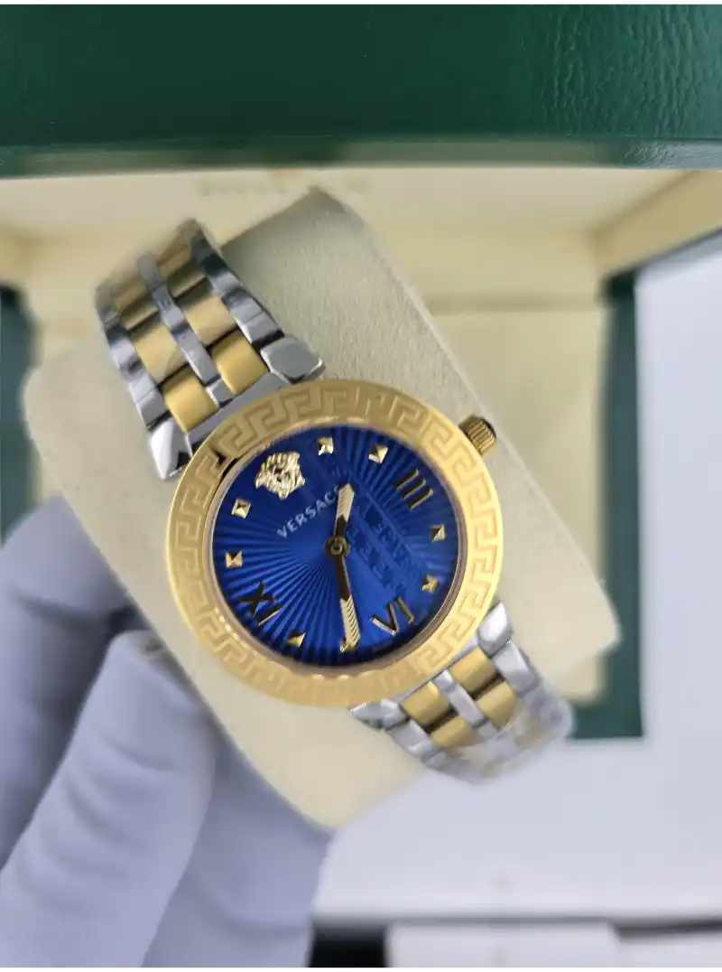 ساعة نسائية ناعمة