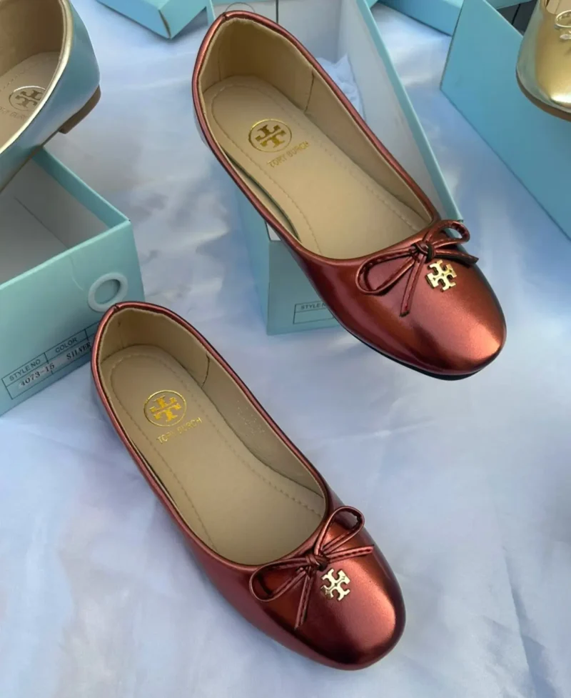 لوفر توري بورش نسائي جلد