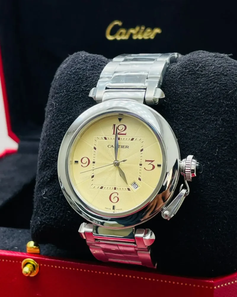 ساعة باشا دو كارتير