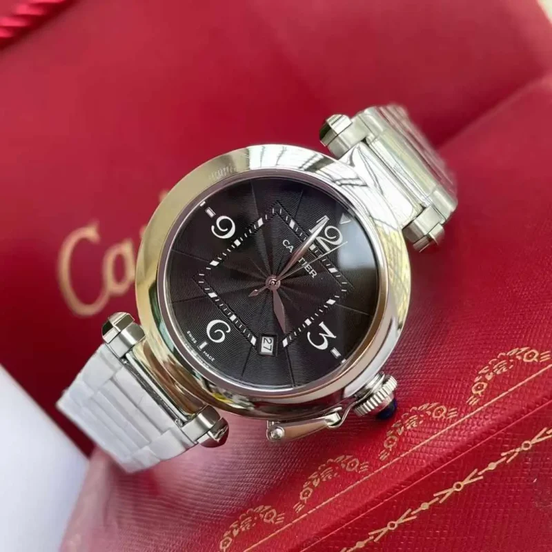 ساعة باشا دو كارتييه