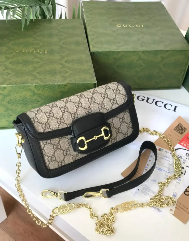 شنطة قوتشي قماش صغيره