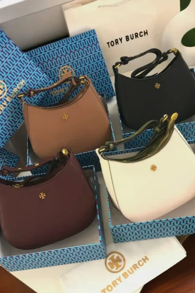 شنط كتف كبيرة