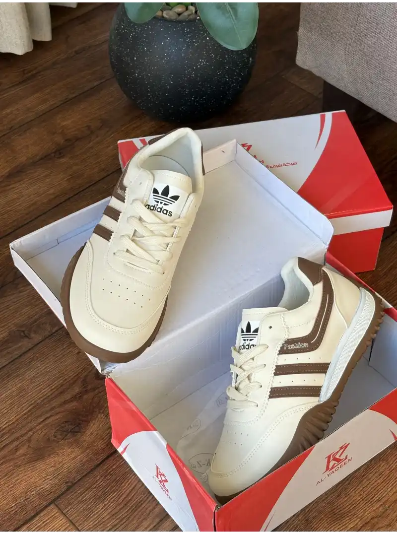 شوز اديداس خيوط