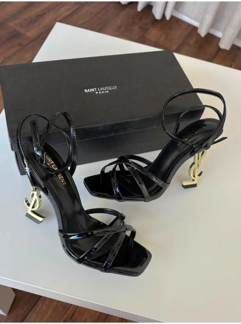 هيلز سان لوران السعودية