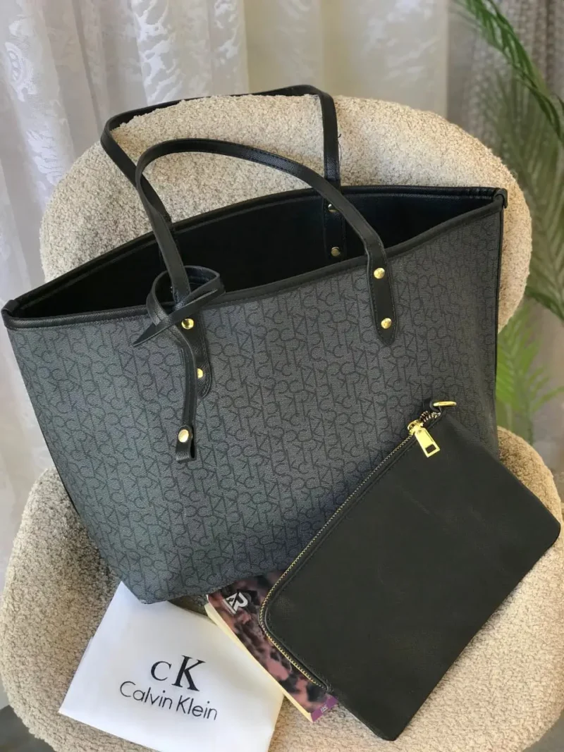 شنطة كالفن كلاين اسود