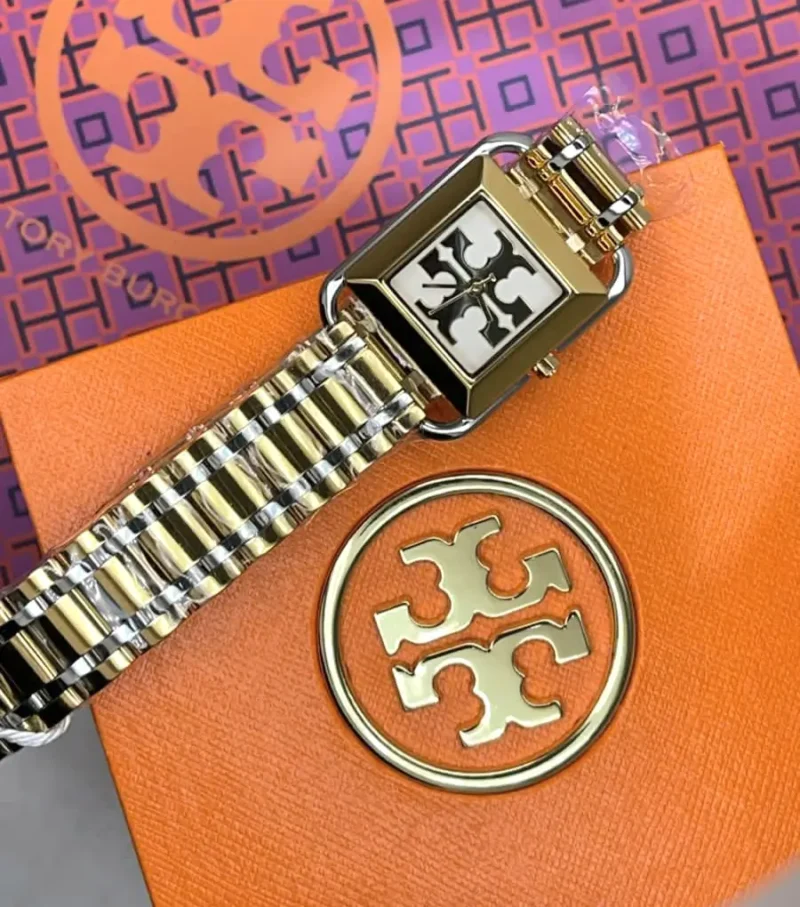 ساعات نسائية حجم صغير