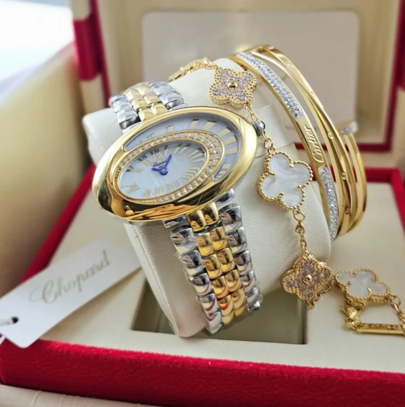 طقم نسائي ساعة مع اسوارة