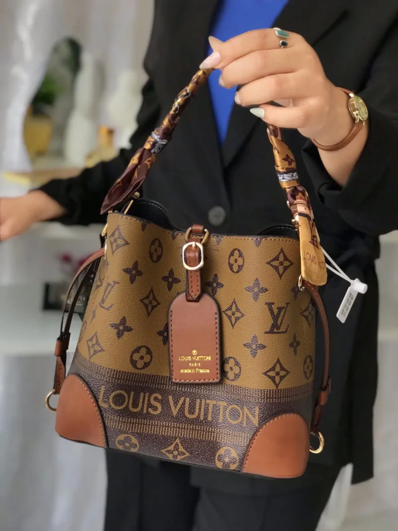 شنط لويس فيتون الدمام