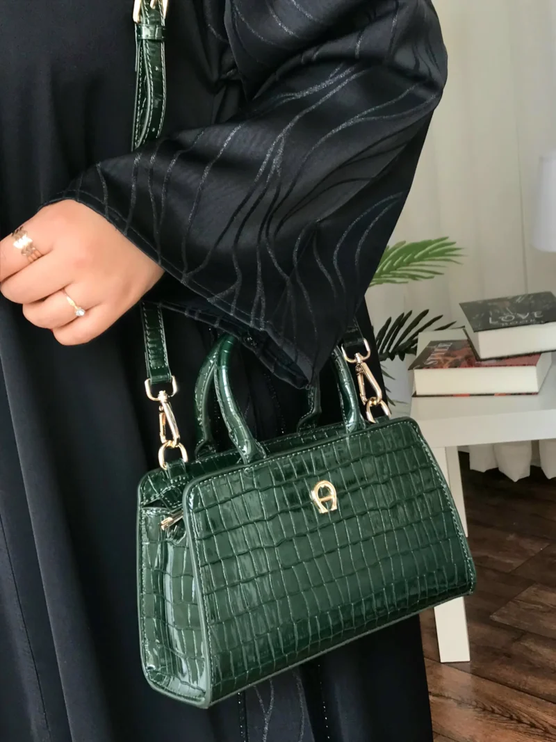 شنطة اقنر اخضر