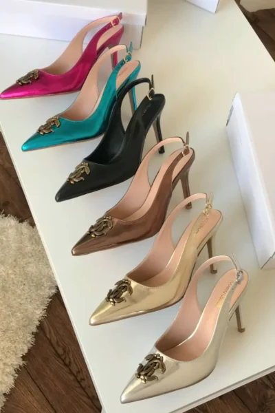 حذاء كعب روبرتو كفالي نسائي