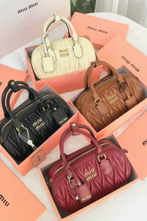 شنط ميو ميو السعودية