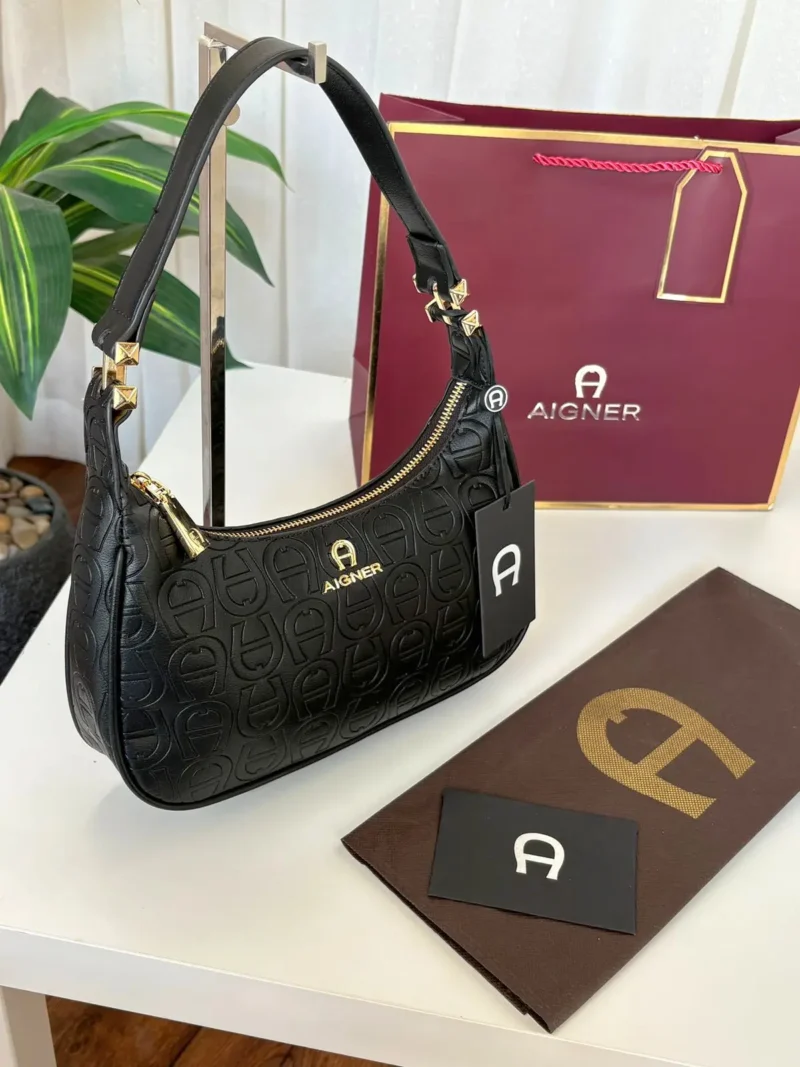 شنط اقنر جلد