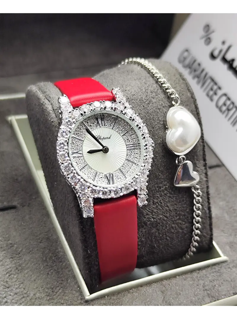 ساعه شوبارد نسائيه جلد احمر