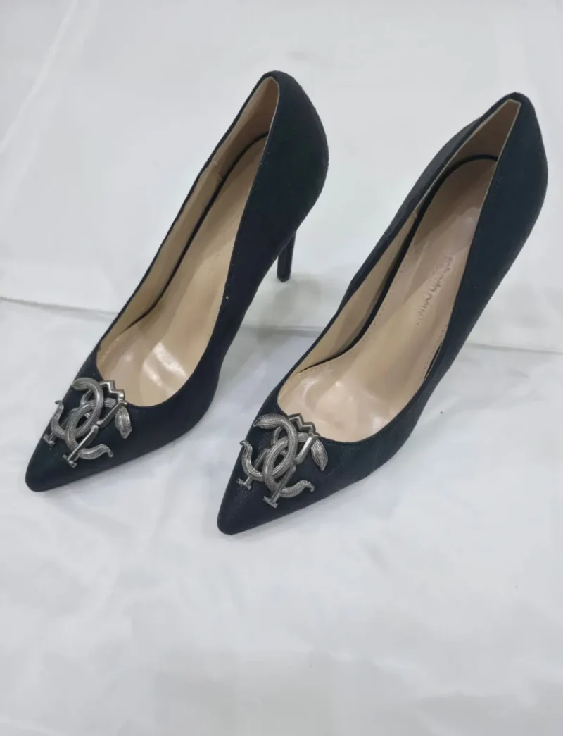 كعب روبيرتو كفالي