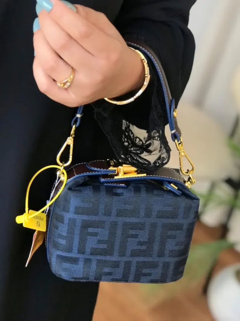 شنطة فندي كحلي