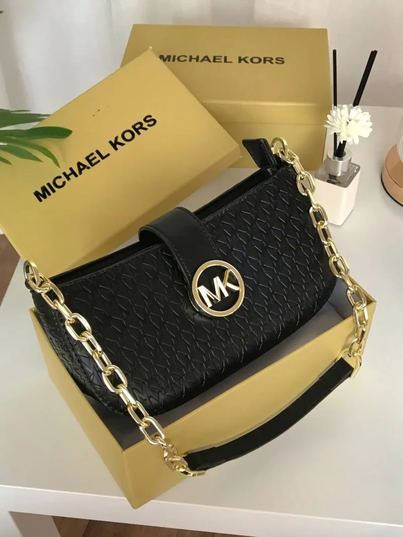 شنطة كتف مايكل كورس