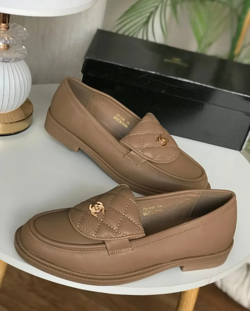 جزمة شانيل بني