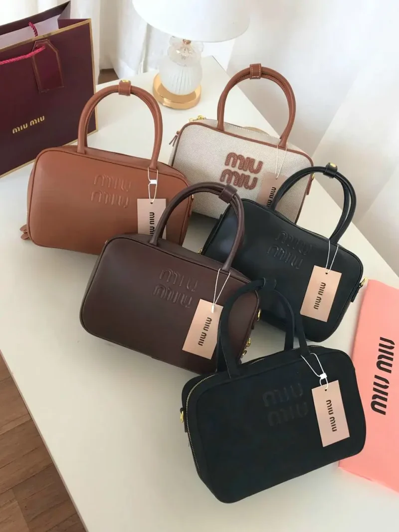 متجر شنط ميو ميو