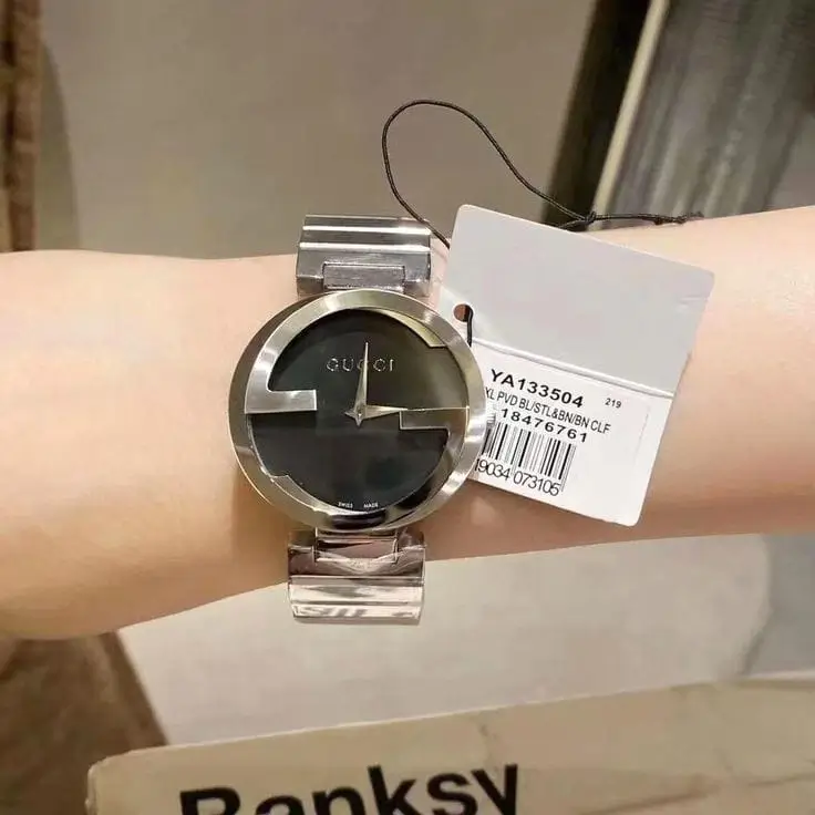 ساعة قوتشي كوارتز نسائي